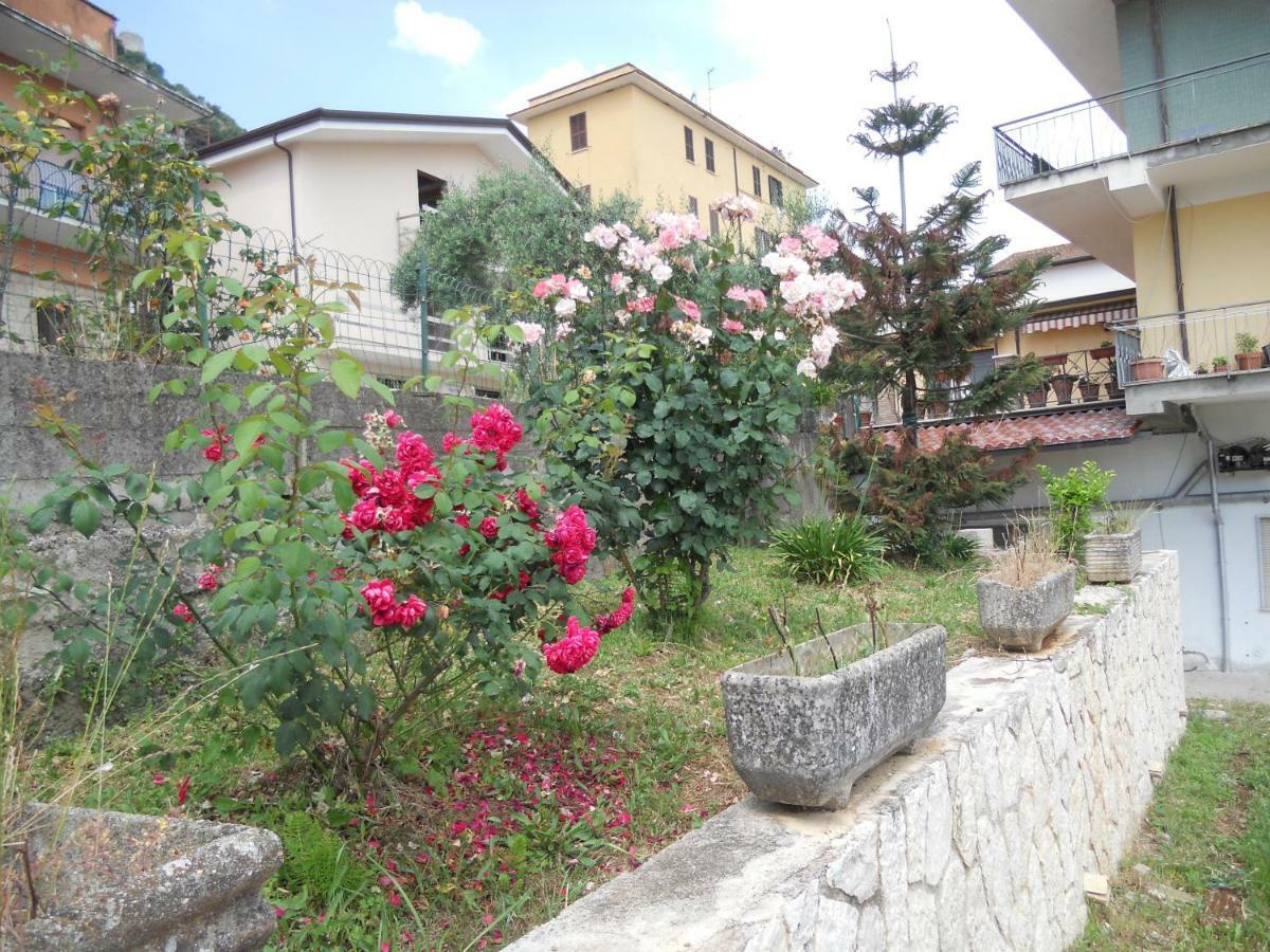 Albergo Maria Cristina Esperia ภายนอก รูปภาพ